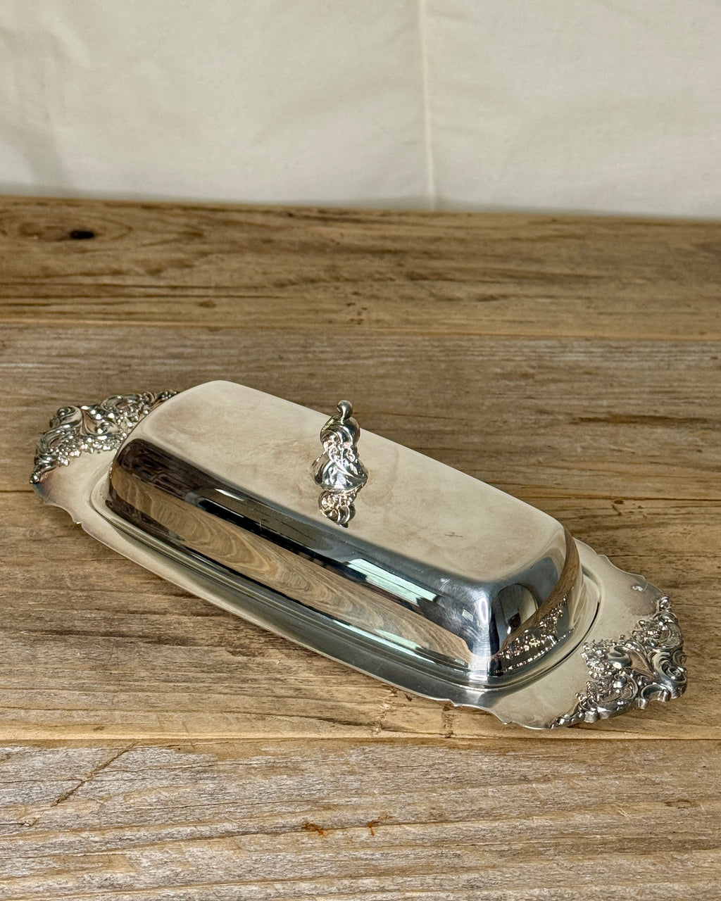 Baroque by Wallace Silver Plated Butter Dish
