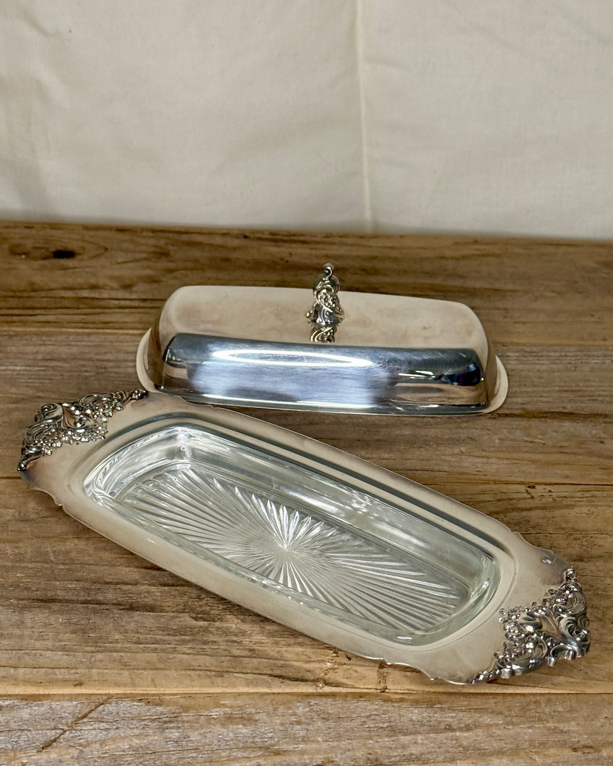 Baroque by Wallace Silver Plated Butter Dish