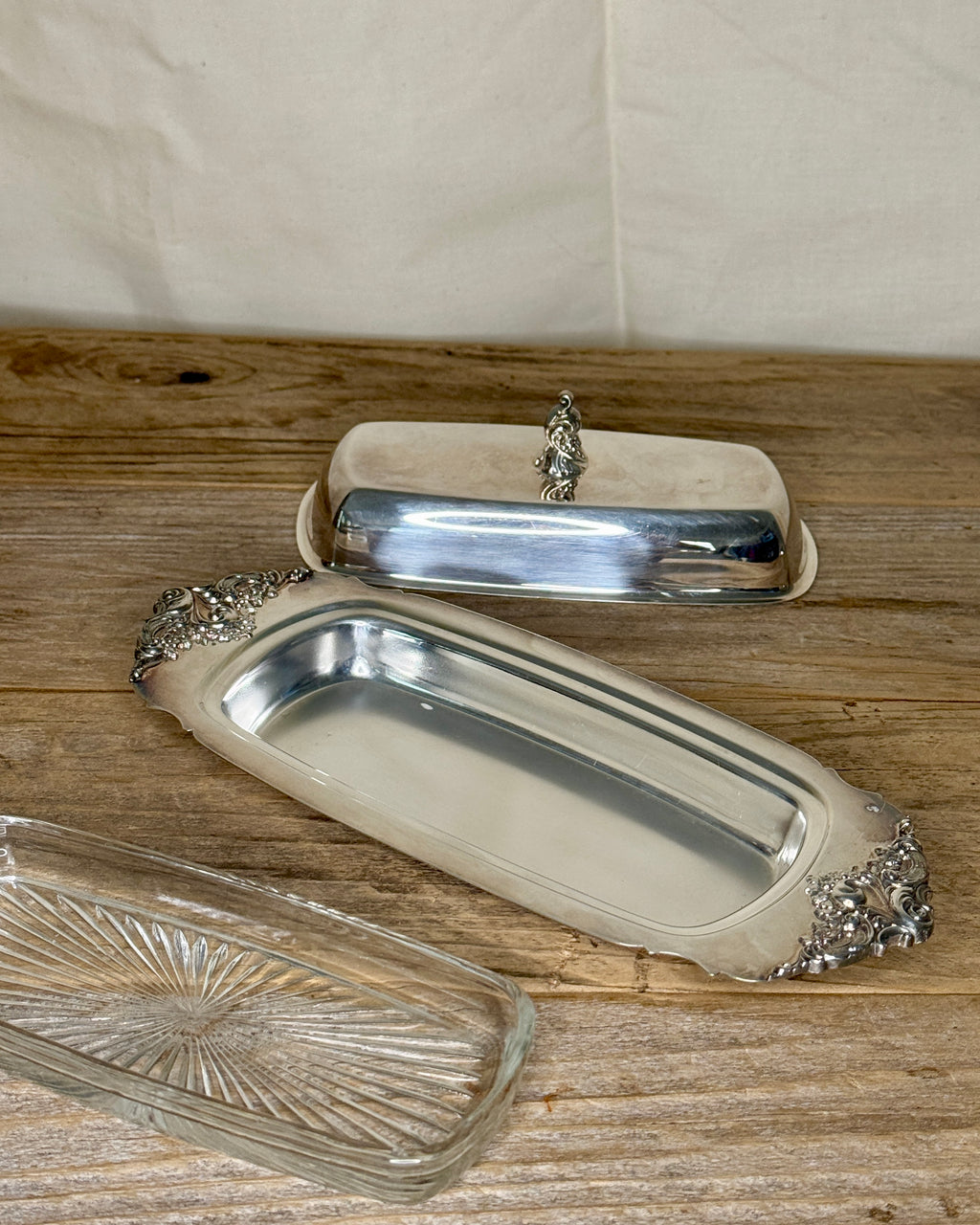 Baroque by Wallace Silver Plated Butter Dish