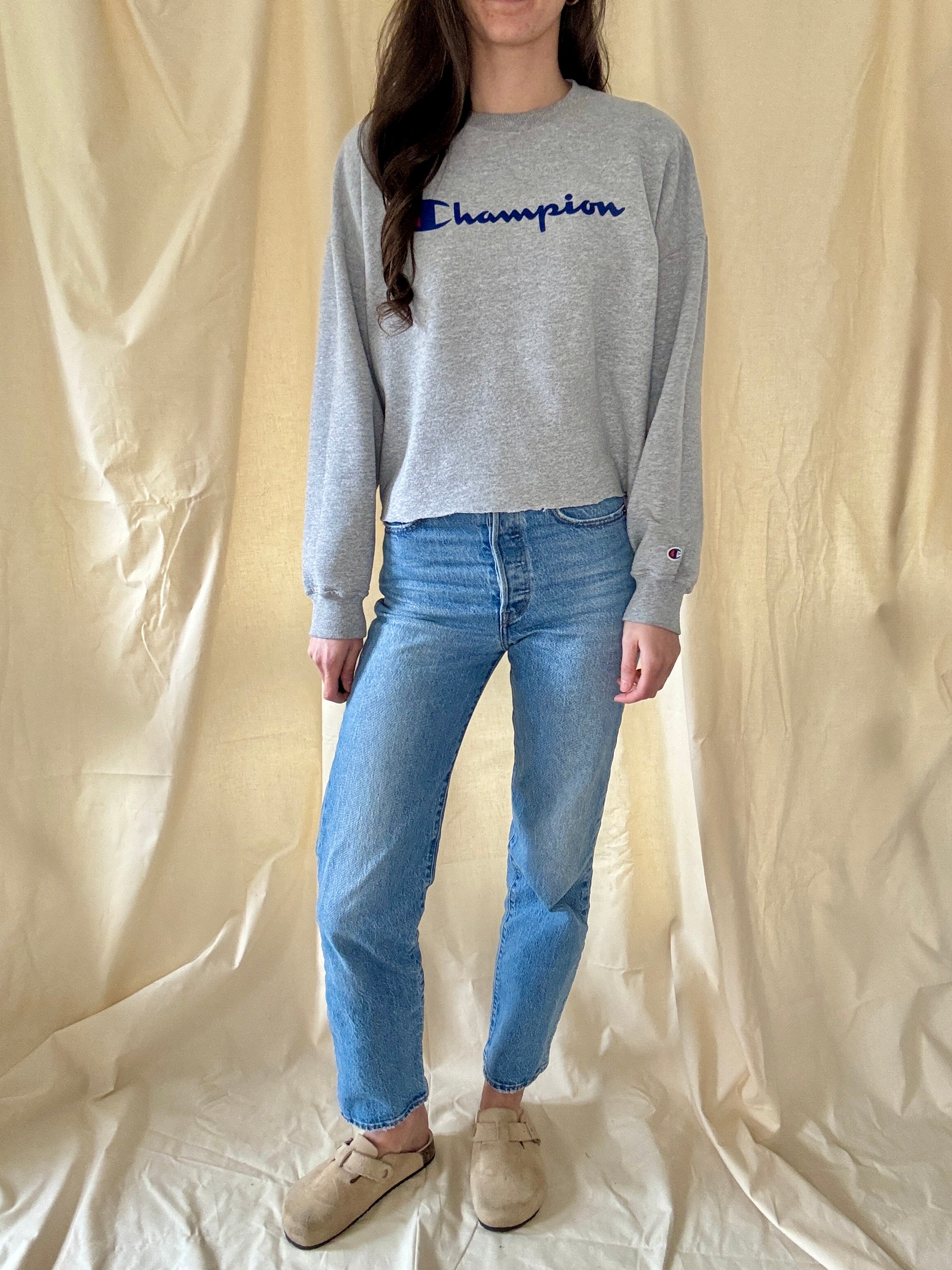 Cropped Champion Sweatshirt