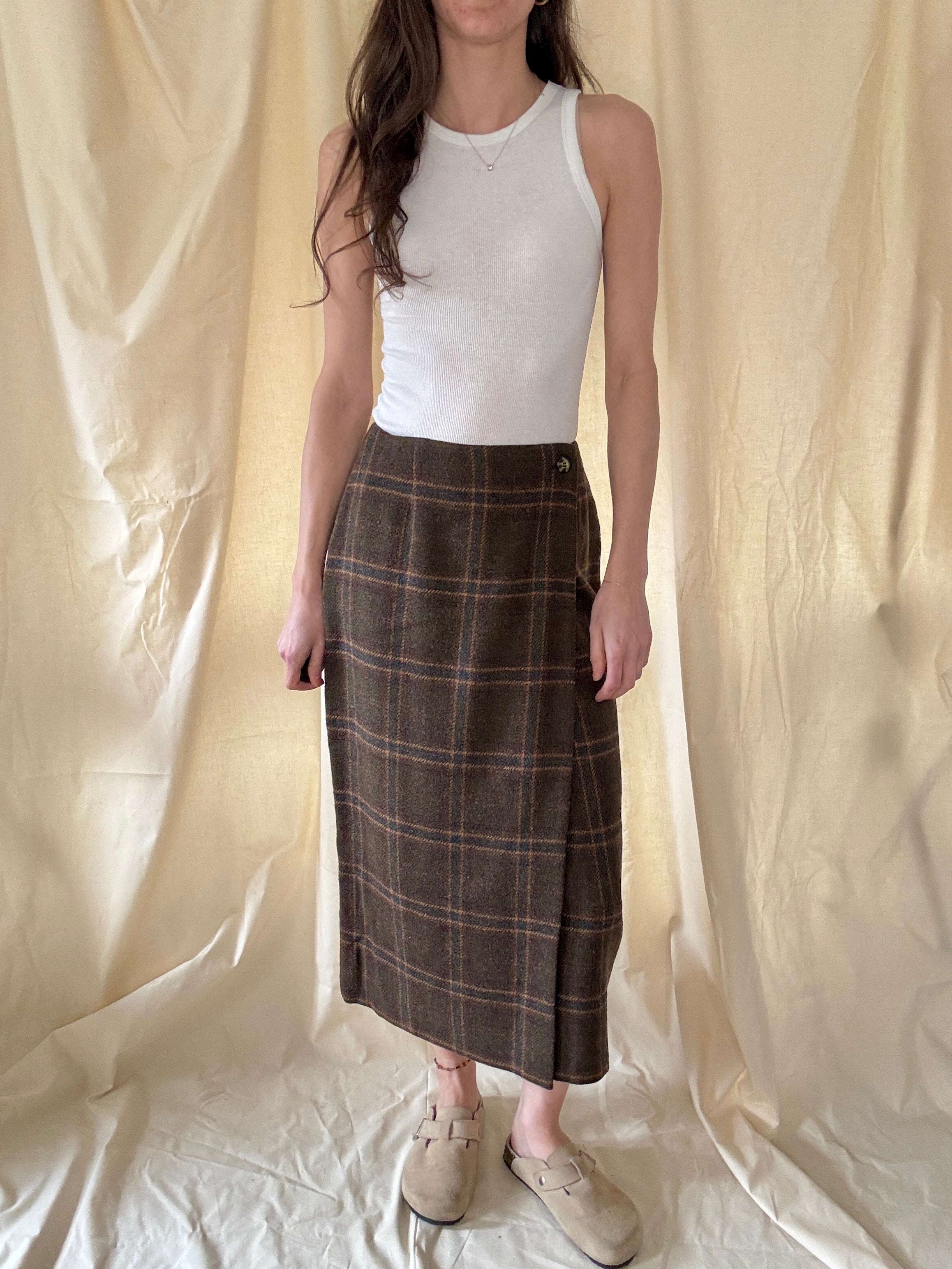 G.H. Bass & Co Plaid Wool Midi Skirt