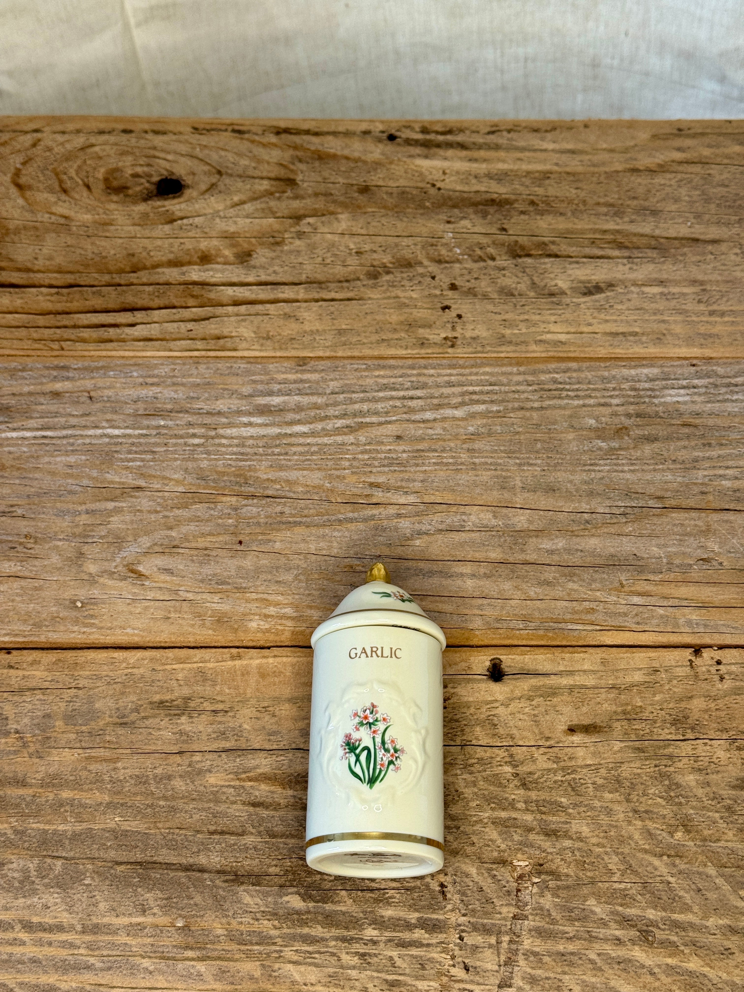 1992 Lenox Spice Garden - Garlic