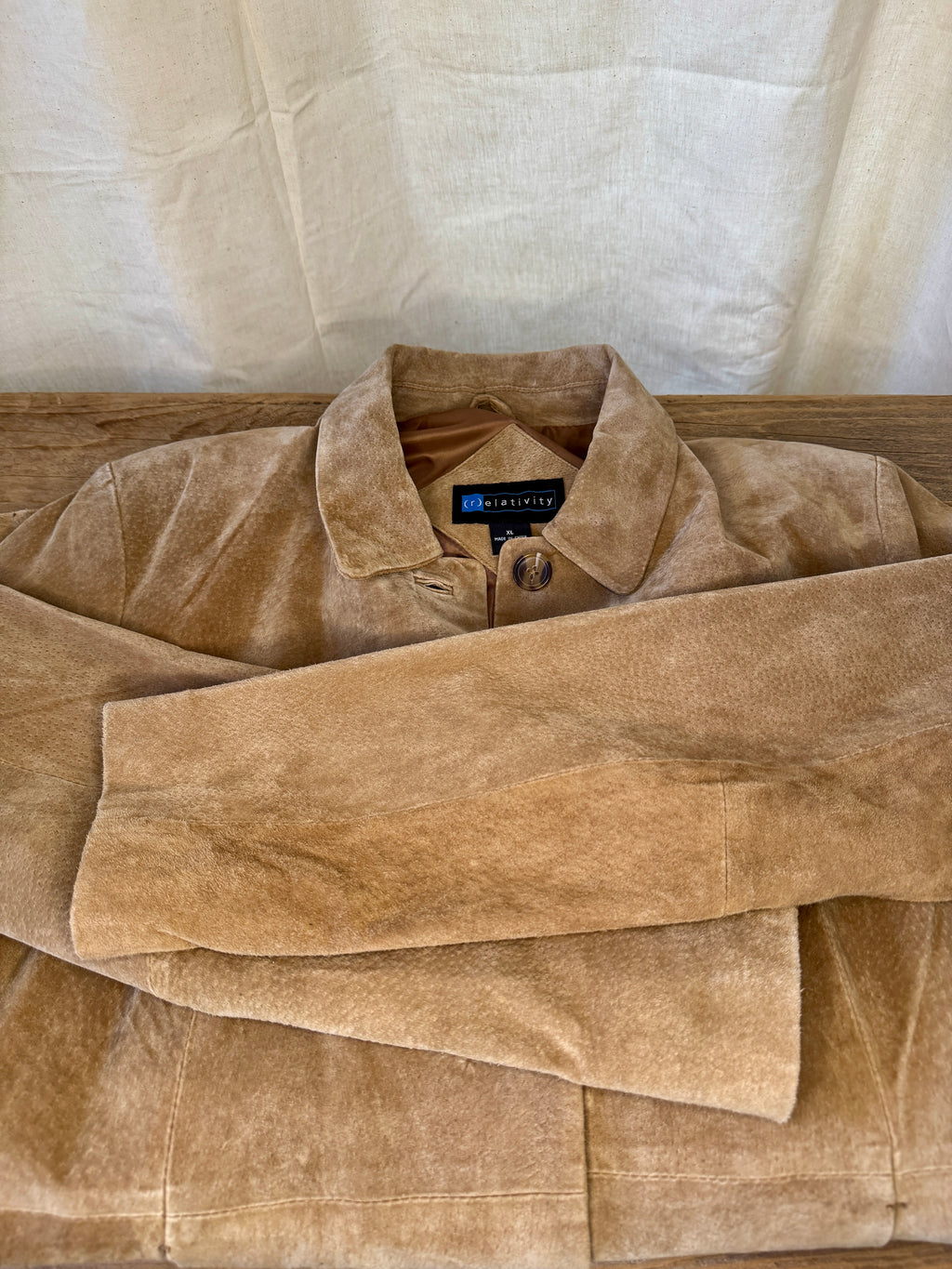 (r)elativity Suede Jacket